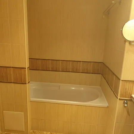 Majestic First Line Private Apartment, Sunny Beach *